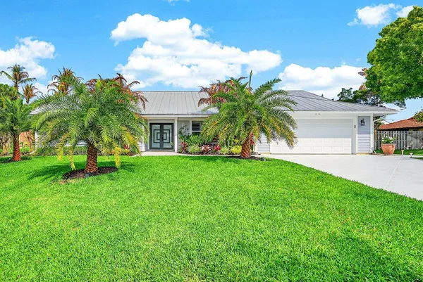 $949,000 | 8331 Southeast Quail Ridge Way, Hobe Sound, FL 33455