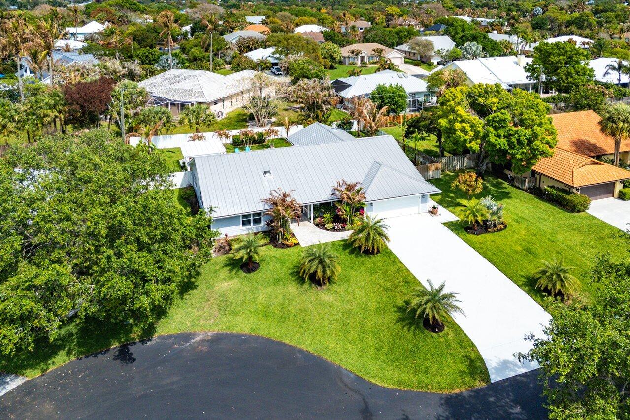 8331 Southeast Quail Ridge Way Hobe Sound, FL 33455 - Photo 22 of 24 Aerial from Cul de Sac