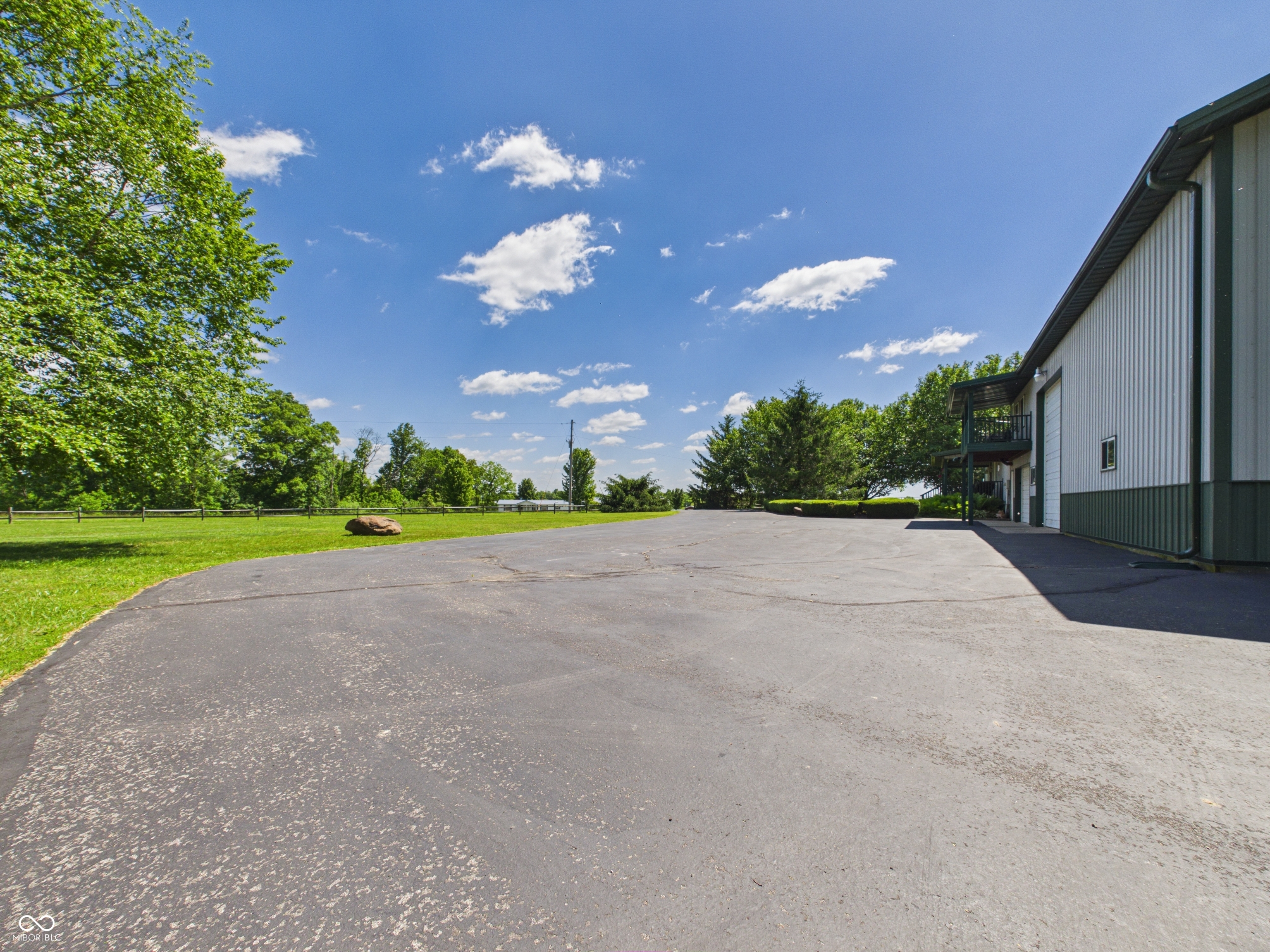 8052 East Ash Road Bloomfield, IN 47424 - Photo 13 of 46 Gallery Image 13