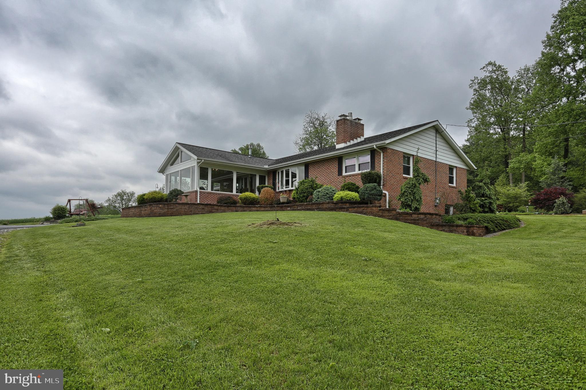 151 Koser Road Elizabethtown, PA 17022 - Photo 2 of 49