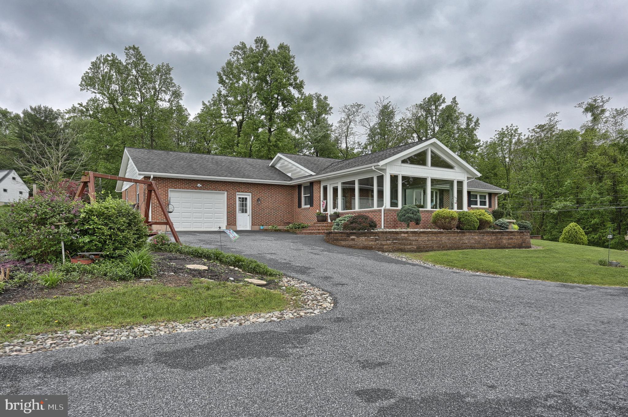 151 Koser Road Elizabethtown, PA 17022 - Photo 6 of 49