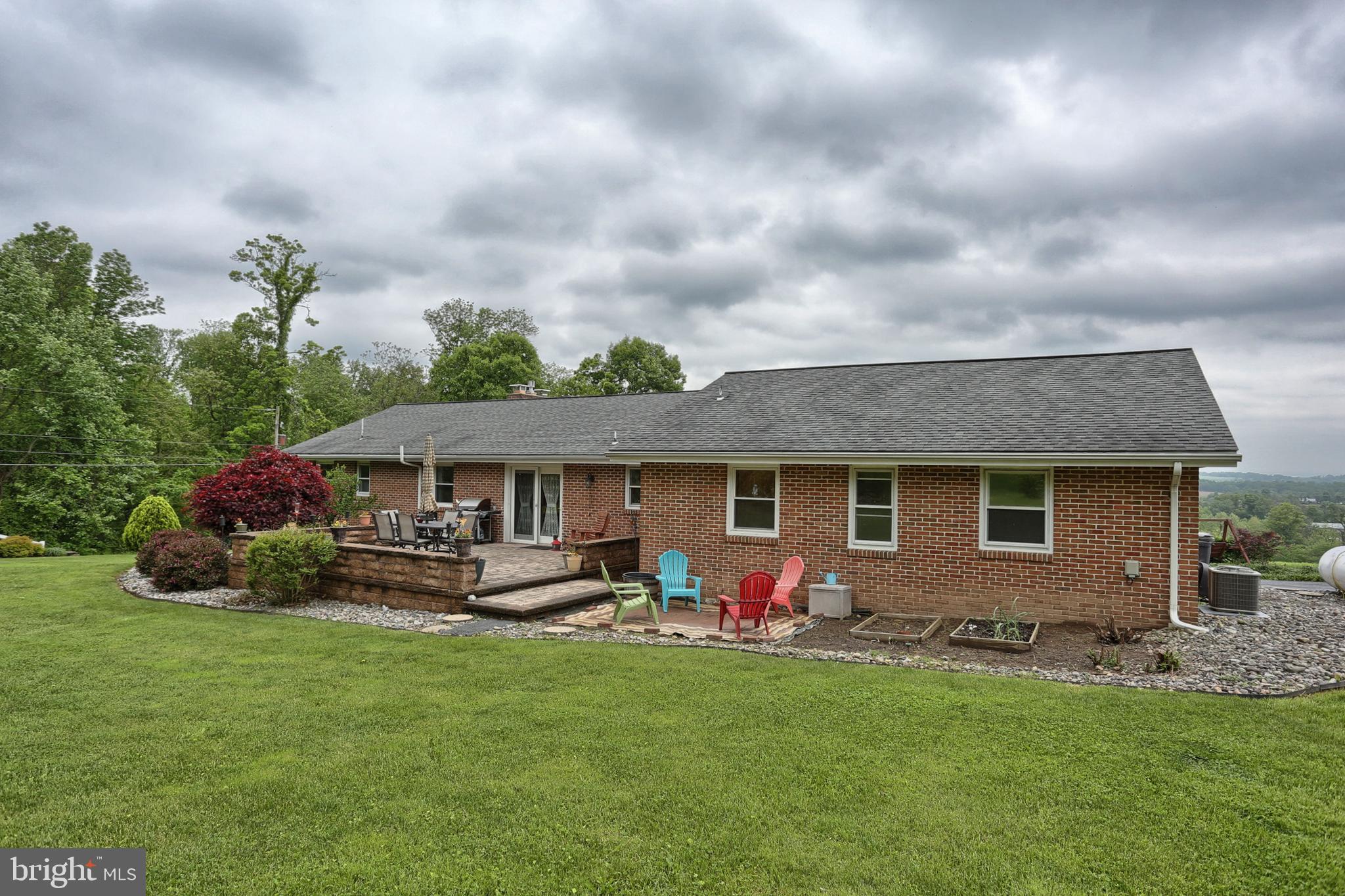 151 Koser Road Elizabethtown, PA 17022 - Photo 7 of 49