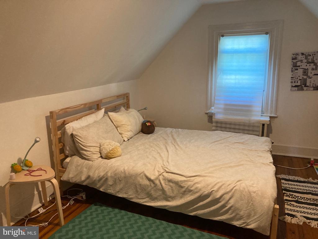 26 Rolling Road Wynnewood, PA 19096 - Photo 13 of 18 4th Bedroom