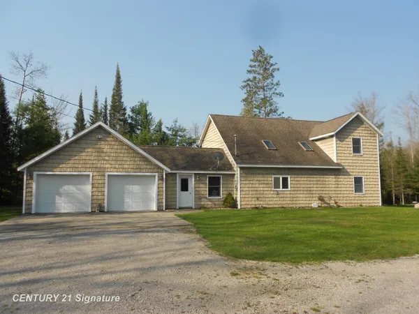 $499,900 | 590 Fleetwater Drive, Luzerne, MI 48636
