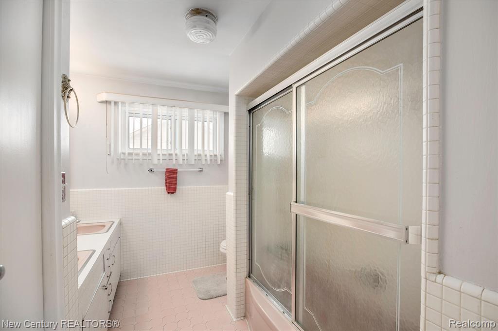 109 Michelson Road Rochester Hills, MI 48307 - Photo 28 of 44