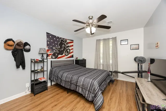 $299,900 | 4123 Choctaw Road, Brusly, LA 70719