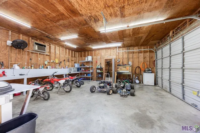 $299,900 | 4123 Choctaw Road, Brusly, LA 70719