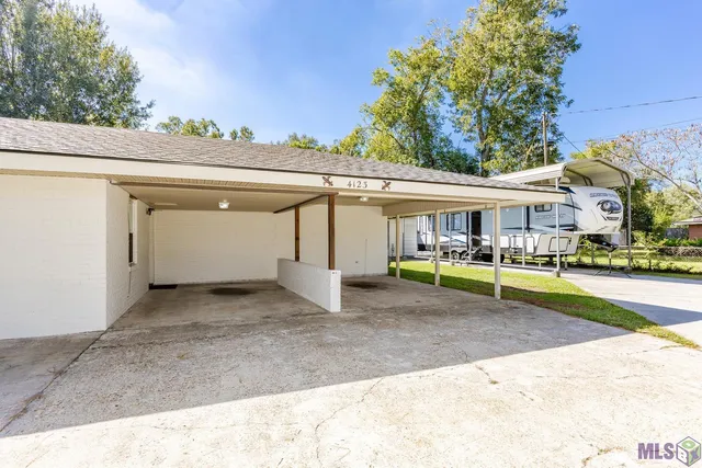 $299,900 | 4123 Choctaw Road, Brusly, LA 70719