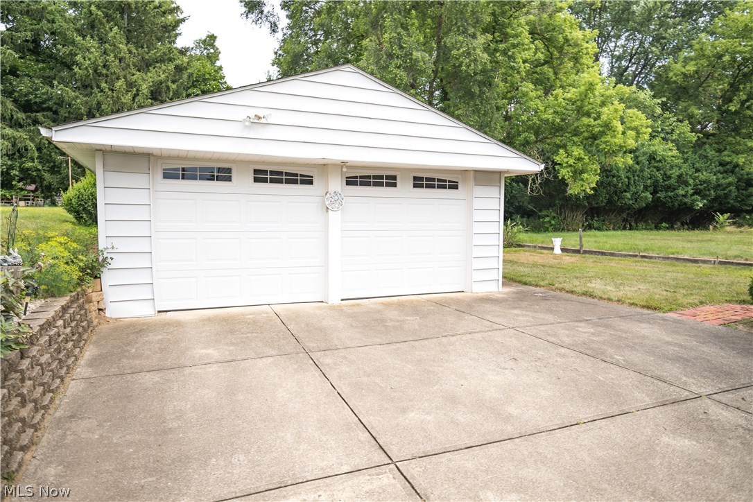 25256 Maple Ridge Road Westlake, OH 44145 - Photo 13 of 15 Gallery Image 13