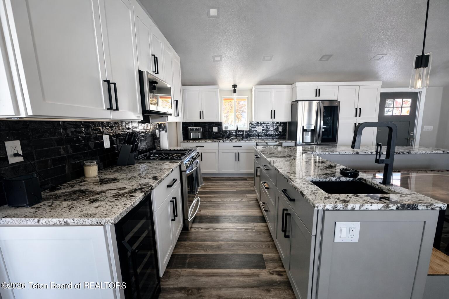 963 Stump Creek Road Auburn, WY 83111 - Photo 19 of 44 Kitchen