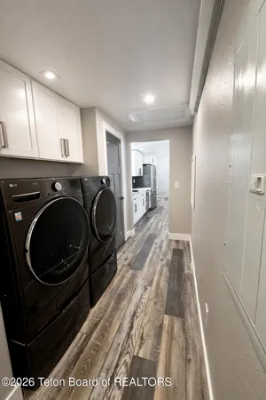 $699,489 | 963 Stump Creek Road, Auburn, WY 83111