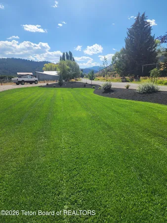 $699,489 | 963 Stump Creek Road, Auburn, WY 83111