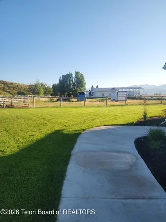 $699,489 | 963 Stump Creek Road, Auburn, WY 83111