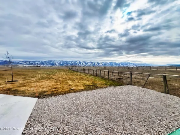 $699,489 | 963 Stump Creek Road, Auburn, WY 83111