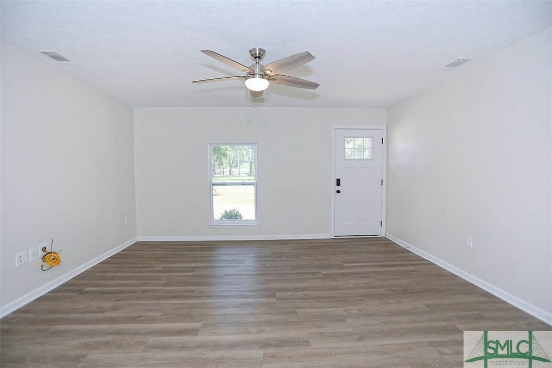 100 Fox Street Springfield, GA 31329 - Photo 5 of 25