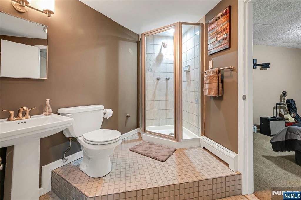 1034 Green Pond Road Newfoundland, NJ 07435 - Photo 32 of 34 Gallery Image 32