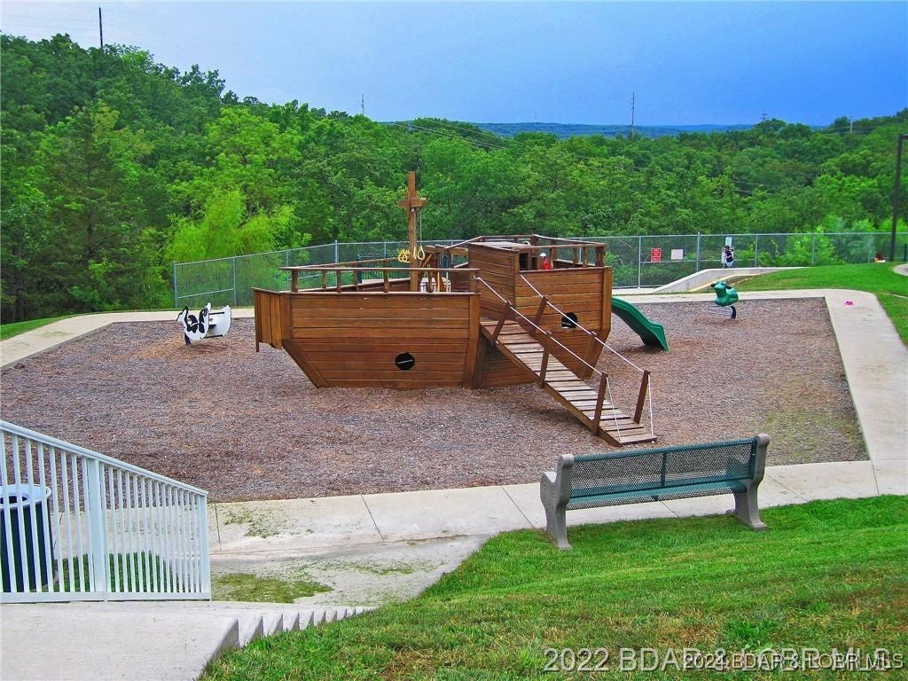 7 Columbine Road Four Seasons, MO 65049 - Photo 8 of 12 Playground