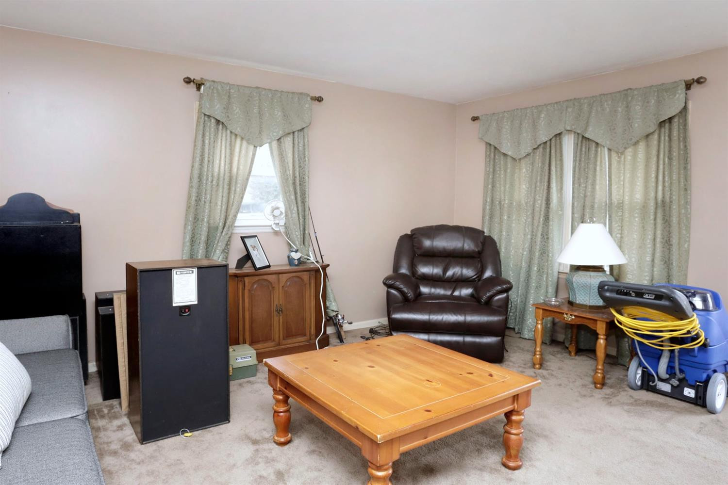 557 Radcliffe Road Lexington, KY 40505 - Photo 2 of 15 Photo 2