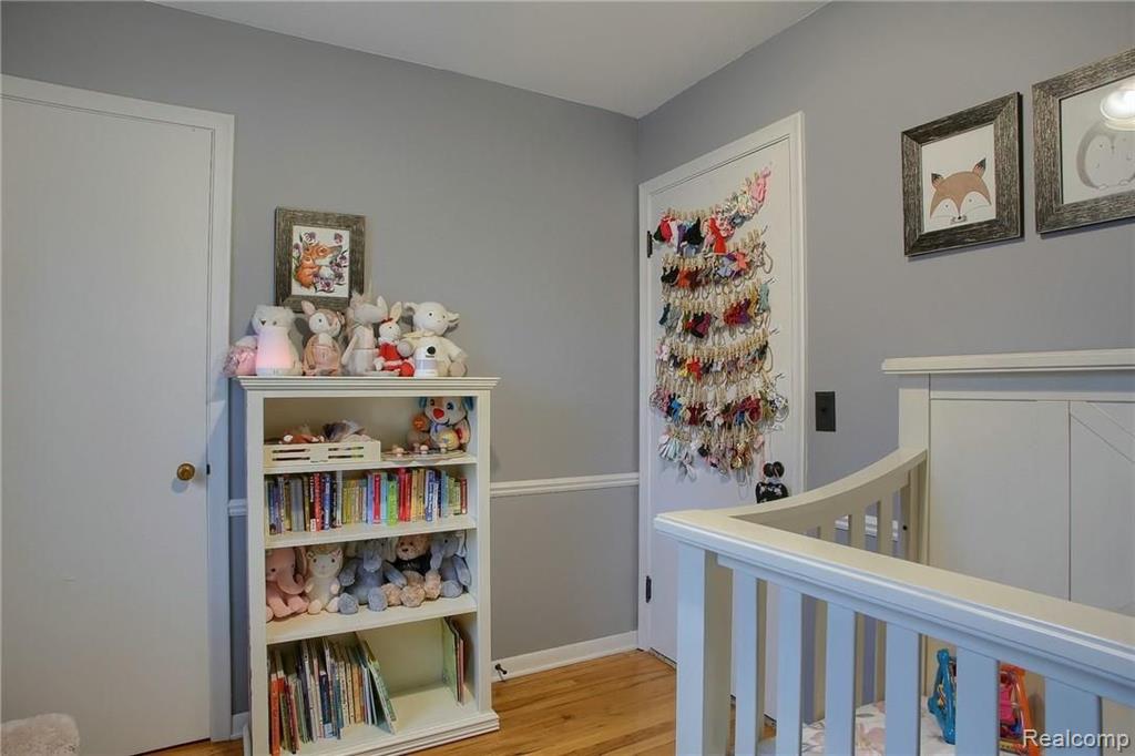 165 Texas Avenue Rochester Hills, MI 48309 - Photo 24 of 35