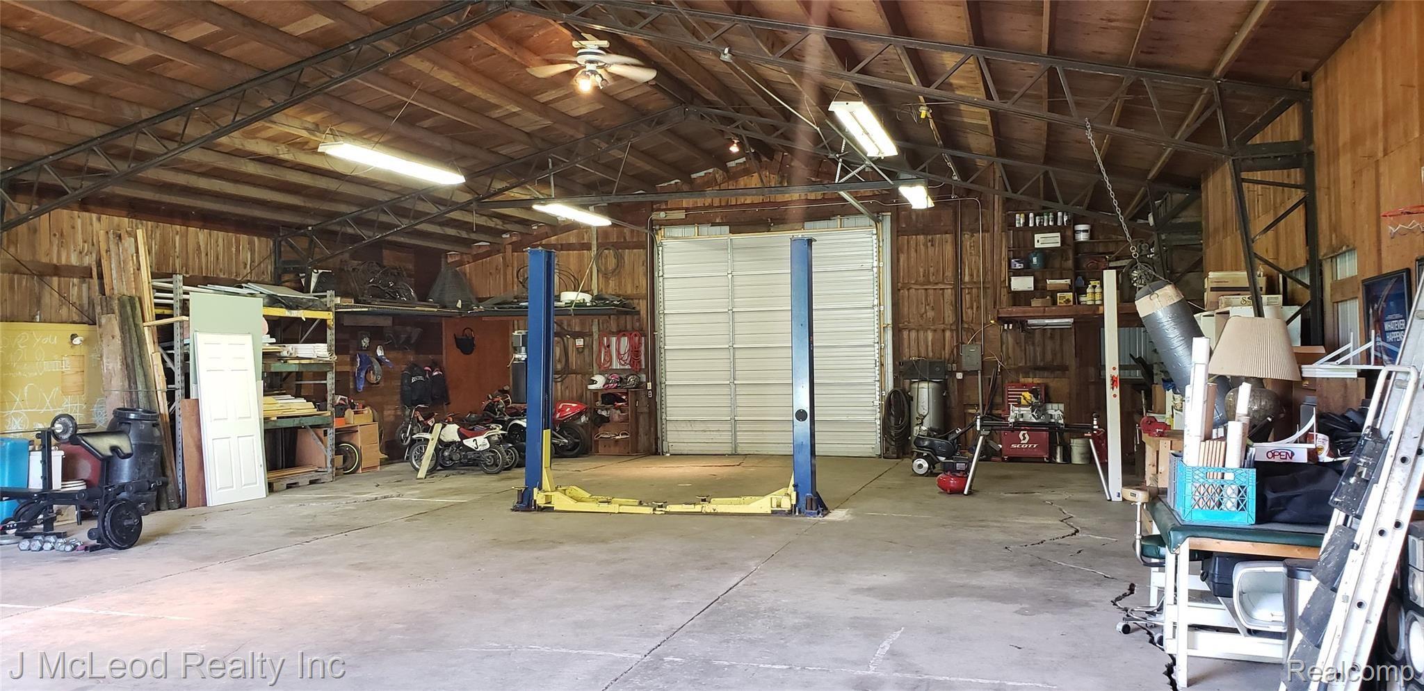2460 Barnes Road Millington, MI 48746 - Photo 36 of 37 20190730_160652.jpg