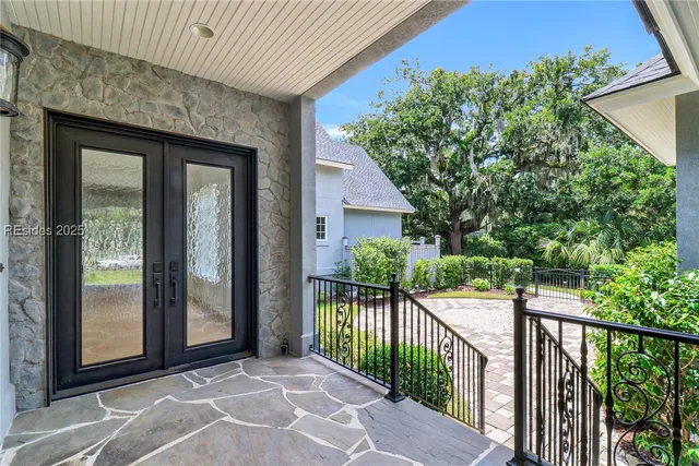 $1,625,000 | 4 Wedgewood Circle, Bluffton, SC 29910