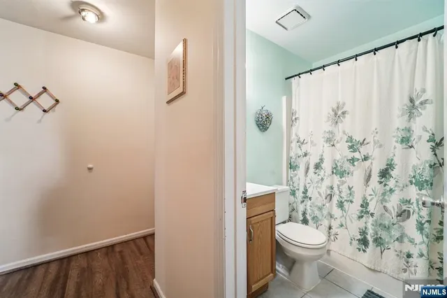 $289,000 | 2007 Hawthorne Lane, Unit 2007, Mahwah, NJ 07430