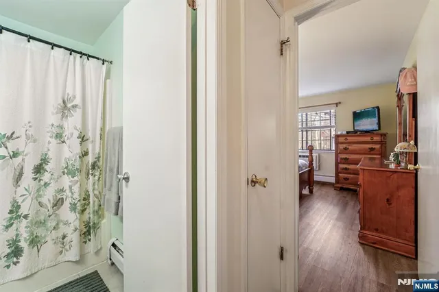 $289,000 | 2007 Hawthorne Lane, Unit 2007, Mahwah, NJ 07430