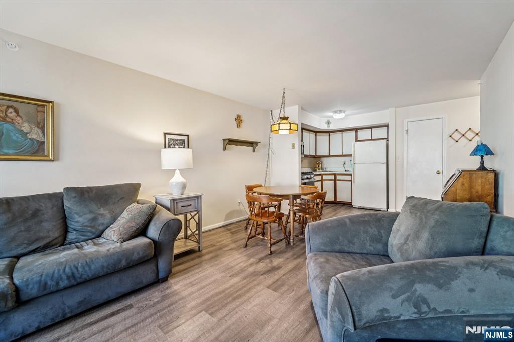 2007 Hawthorne Lane, Unit 2007 Mahwah, NJ 07430 - Photo 8 of 20