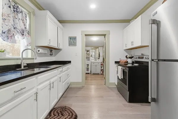 $340,000 | 40 Pierce Avenue, Lunenburg, MA 01462
