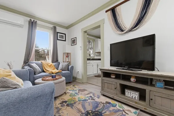 $340,000 | 40 Pierce Avenue, Lunenburg, MA 01462