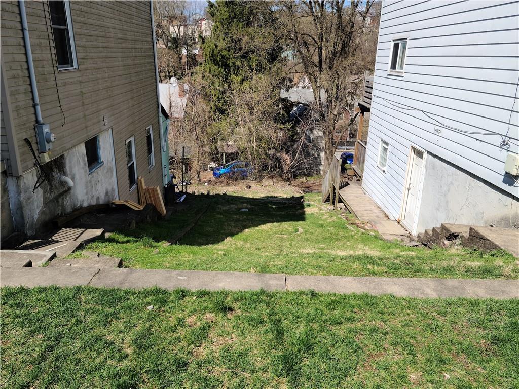 322 Edith Street Pittsburgh, PA 15211 - Photo 2 of 5 Gallery Image 2