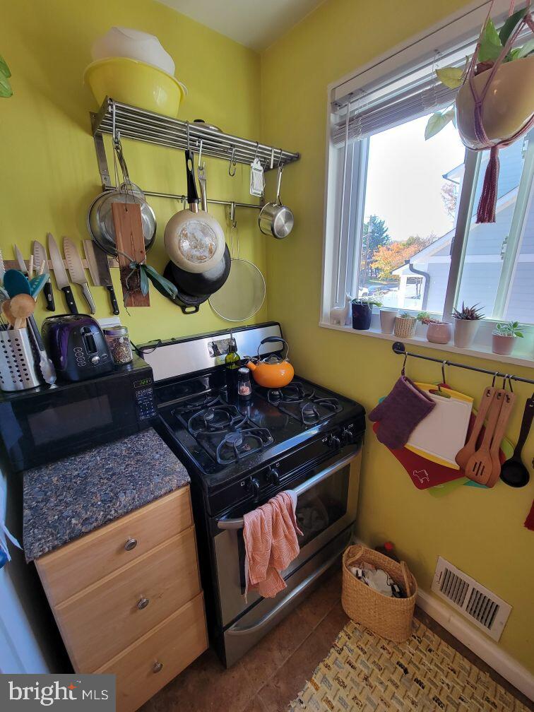 4710 Queensbury Road Riverdale, MD 20737 - Photo 18 of 56 Unit#2tenant occupied, current & well maintained!