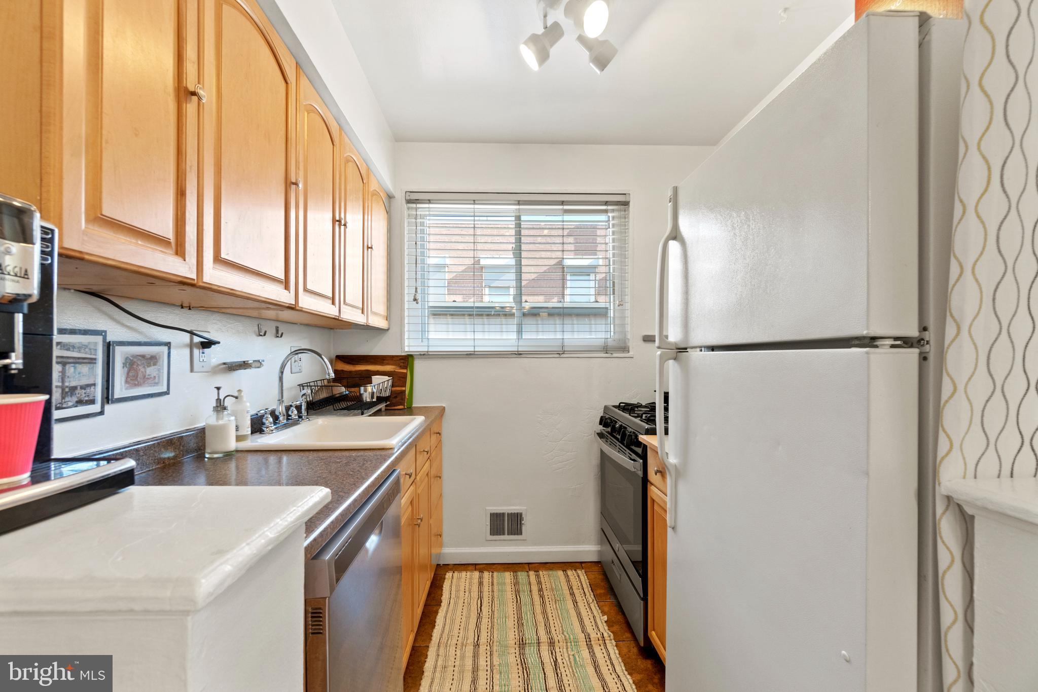 4710 Queensbury Road Riverdale, MD 20737 - Photo 29 of 56 Unit#3 tenant occupied, current & well maintained!