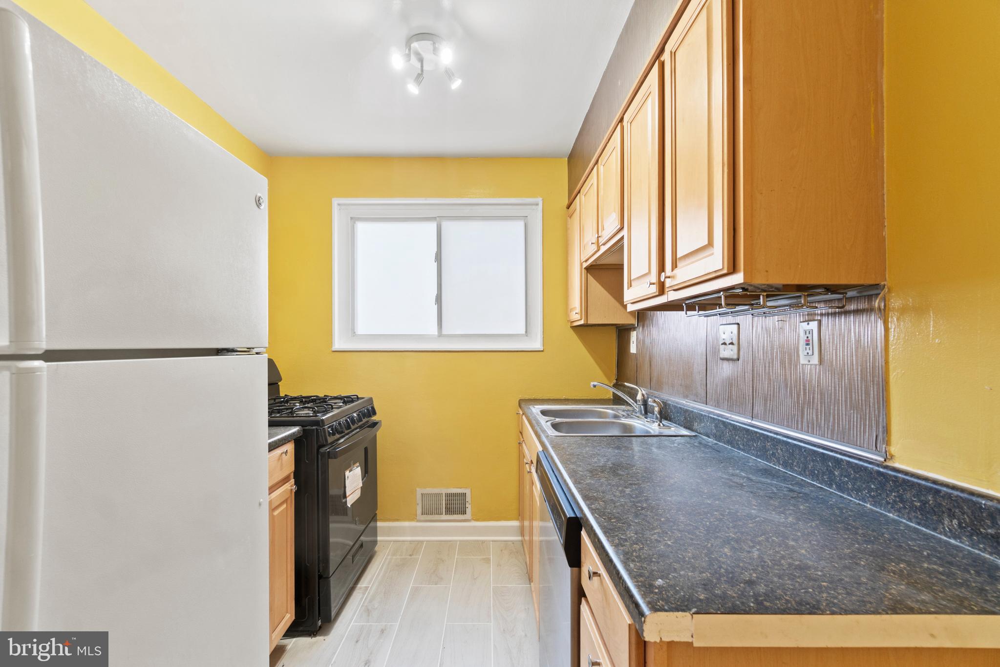4710 Queensbury Road Riverdale, MD 20737 - Photo 5 of 56 Unit#1 vacant & rent ready!