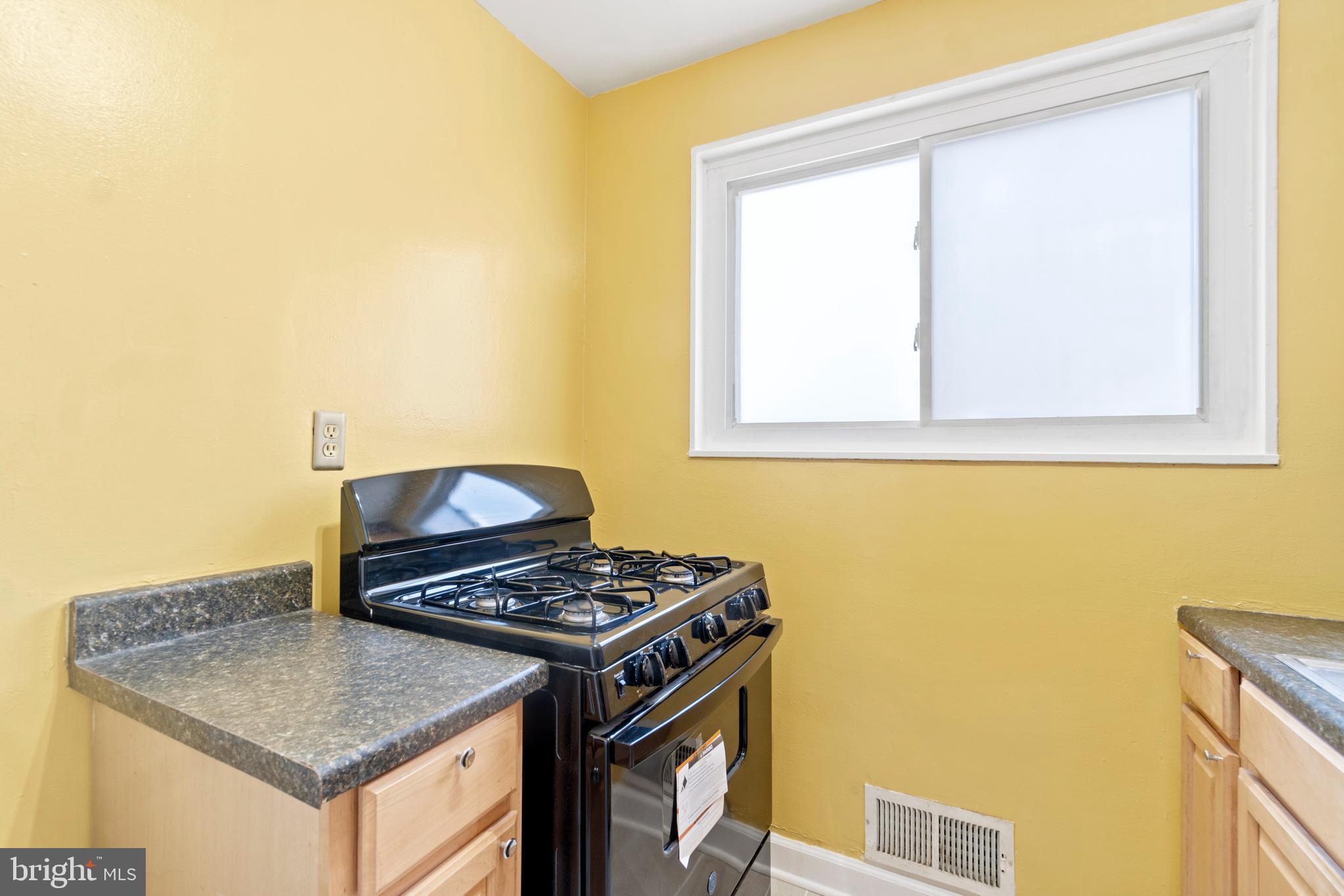 4710 Queensbury Road Riverdale, MD 20737 - Photo 6 of 56 Unit#1 vacant & rent ready!