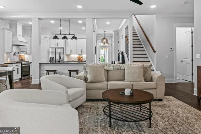 $879,000 | 111 Wingspan Way, Eatonton, GA 31024