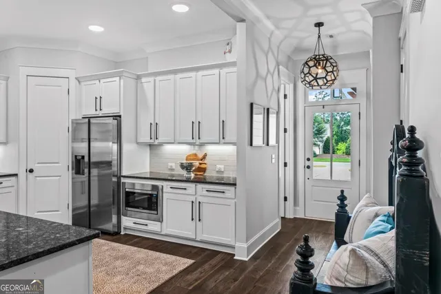 $879,000 | 111 Wingspan Way, Eatonton, GA 31024