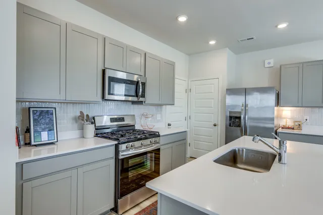 $514,400 | 2356 Robert Gwynne Drive, Smyrna, TN 37167