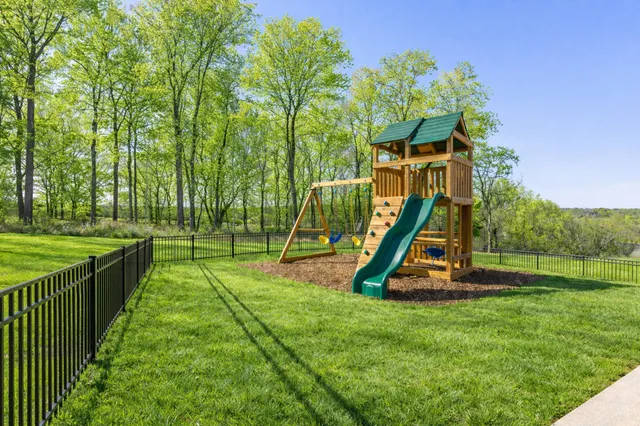 $514,400 | 2356 Robert Gwynne Drive, Smyrna, TN 37167