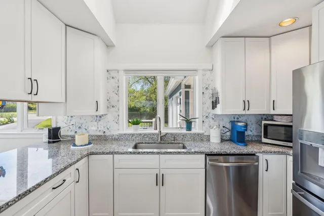 $3,900,000 | 1-9 Franklin Terrace, South Portland, ME 04106