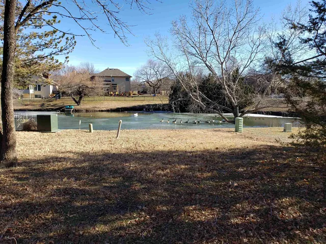 $50,000 | 814 South Clear Crk Circle, Wichita, KS 67230