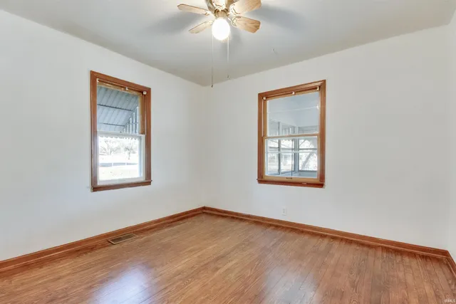 $120,000 | 367 West Wolfe Street, Sullivan, IN 47882