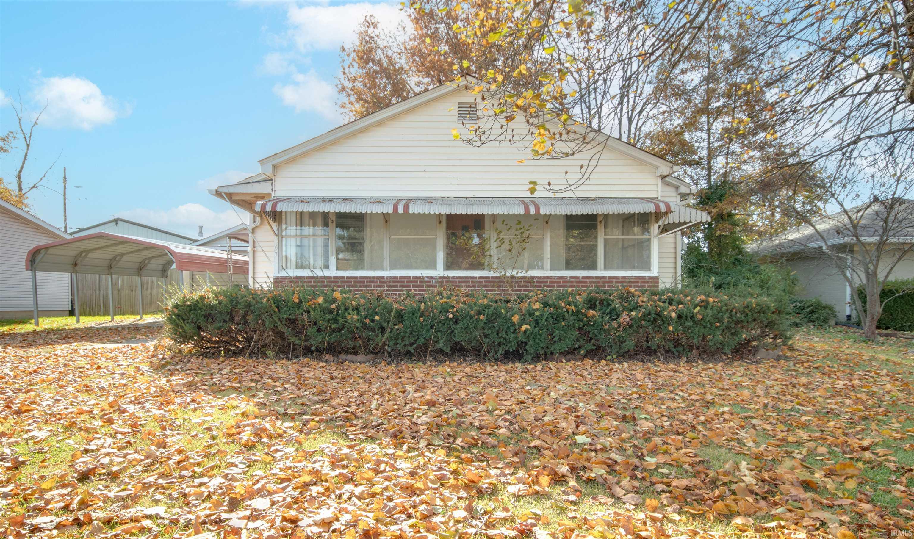 367 West Wolfe Street Sullivan, IN 47882 - Photo 5 of 27