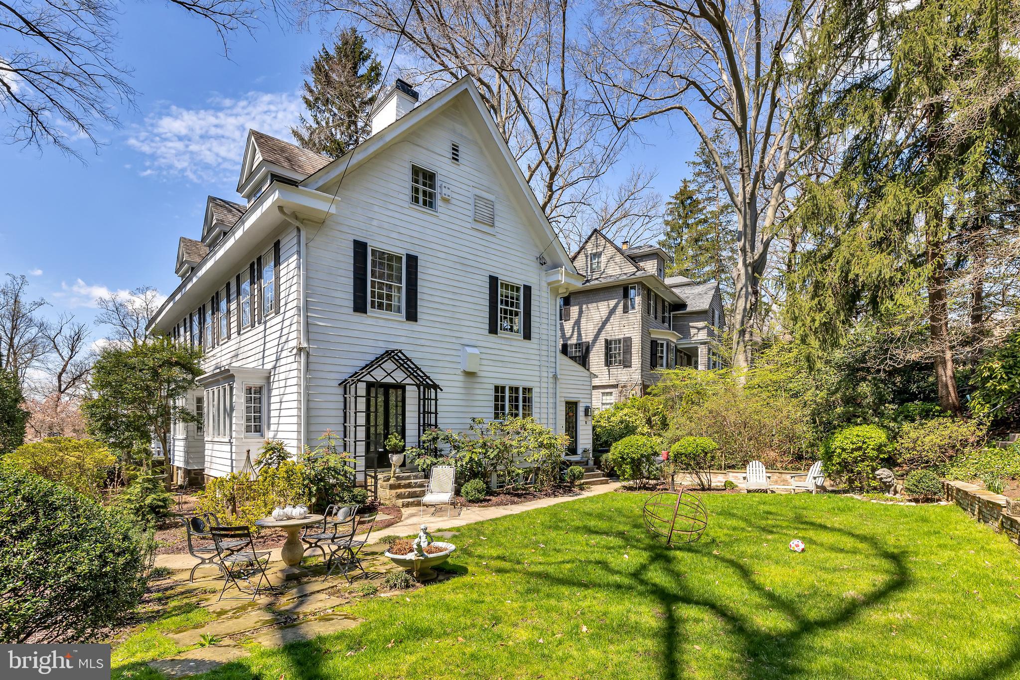 2 Hillside Road Baltimore, MD 21210 - Photo 27 of 79 a front view of a house with yard and green space