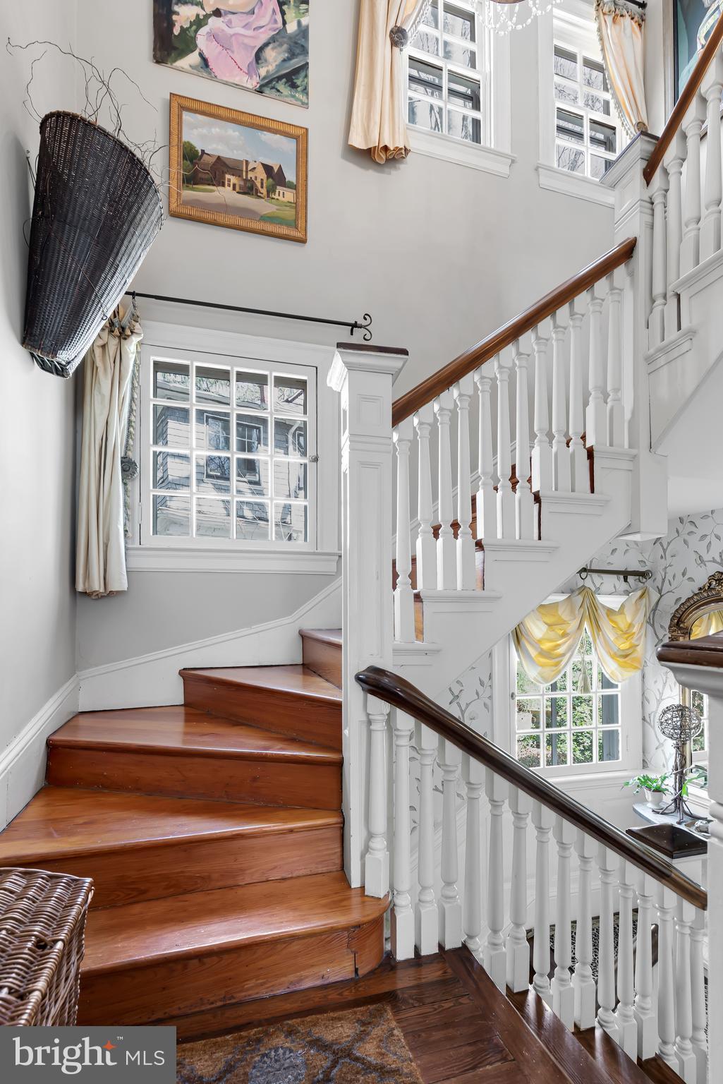 2 Hillside Road Baltimore, MD 21210 - Photo 31 of 79 a view of entryway and hall with wooden floor
