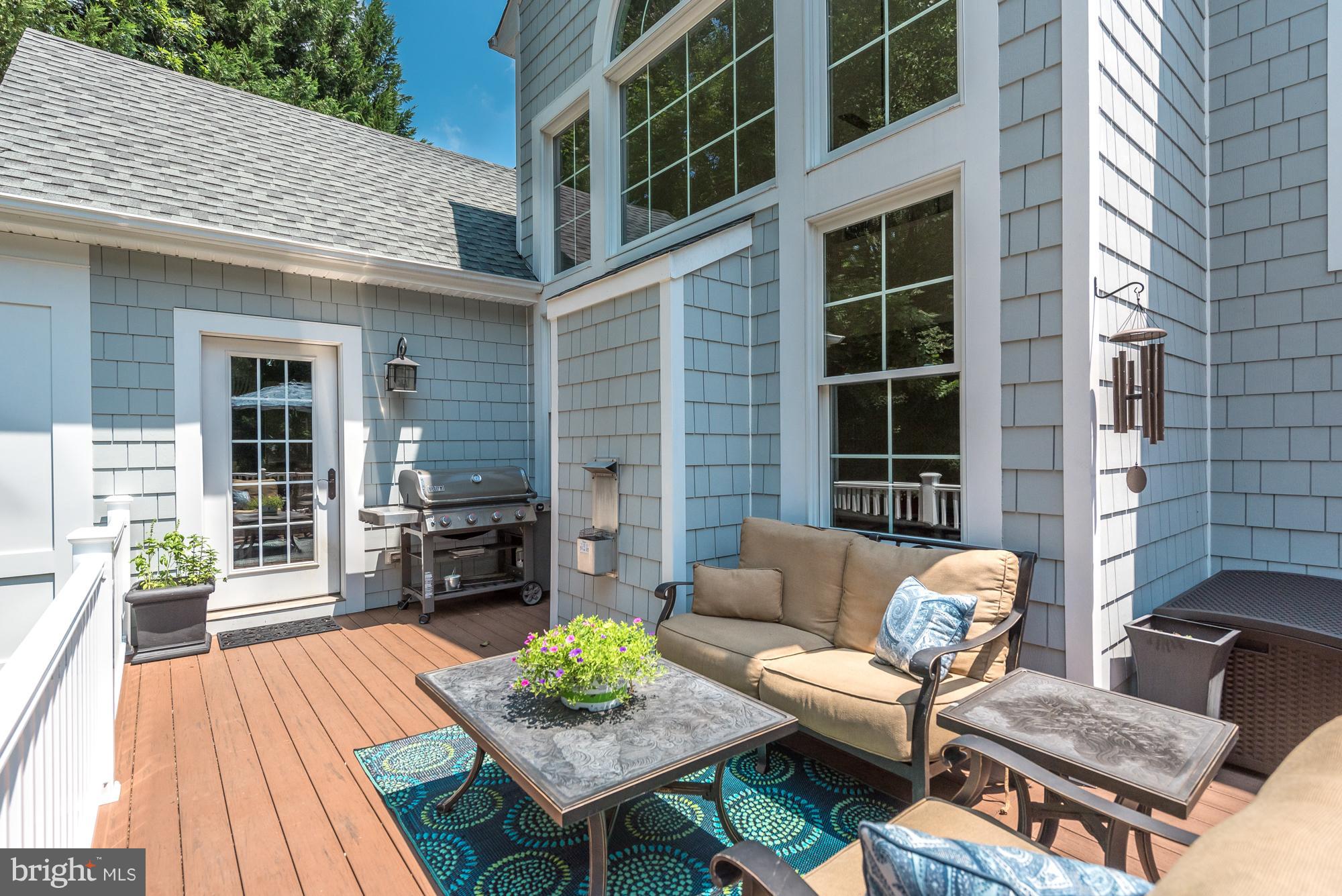 1568 Comanche Road Arnold, MD 21012 - Photo 17 of 30 Back Deck