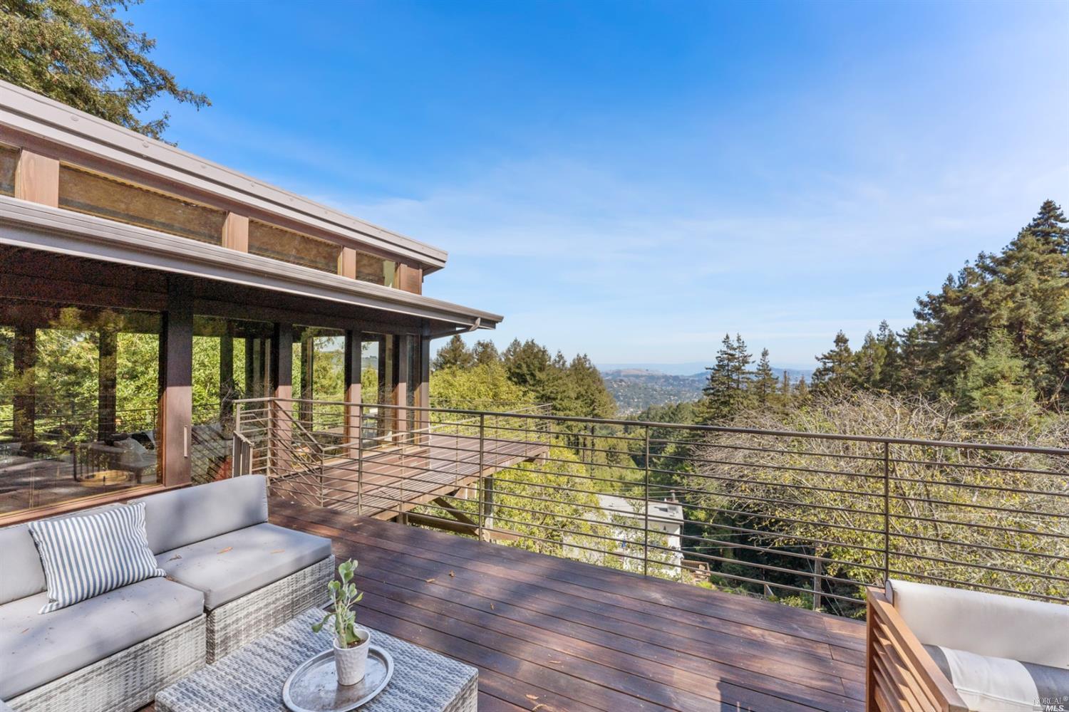 655 Edgewood Avenue Mill Valley, CA 94941 - Photo 41 of 85