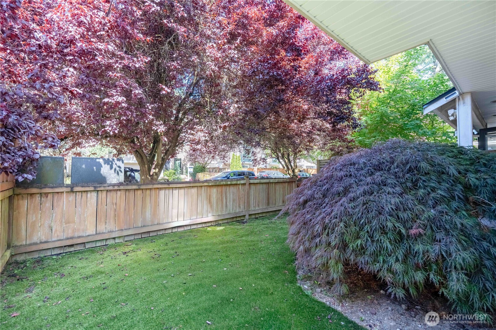 8520 Midvale Avenue North, Unit A Seattle, WA 98103 - Photo 22 of 32