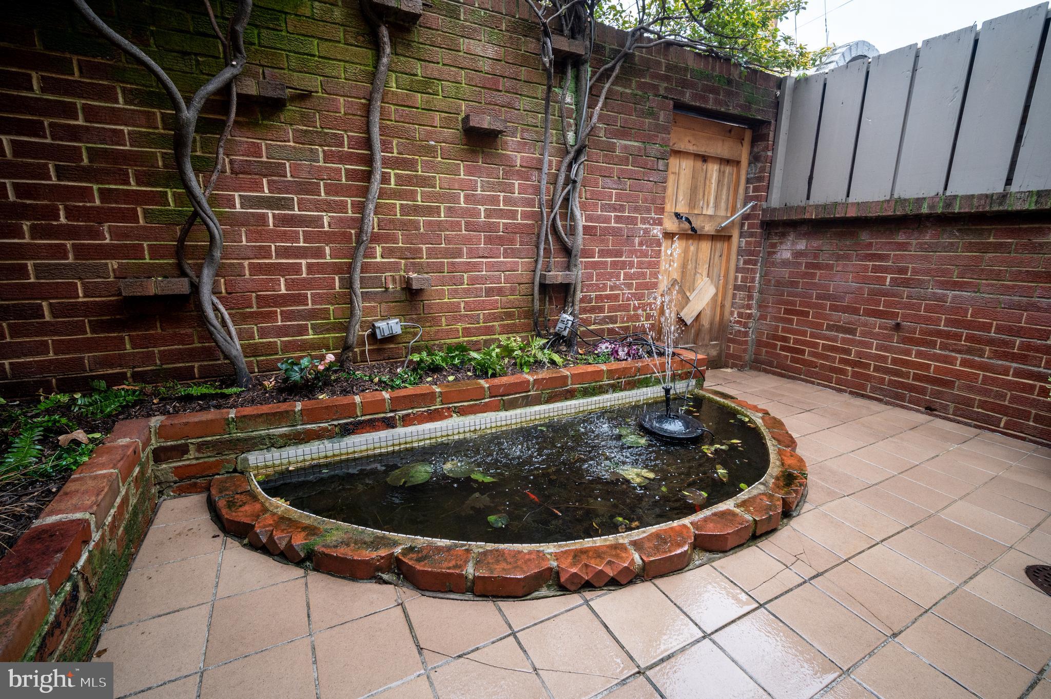 130 Duddington Place Southeast Washington, DC 20003 - Photo 15 of 27