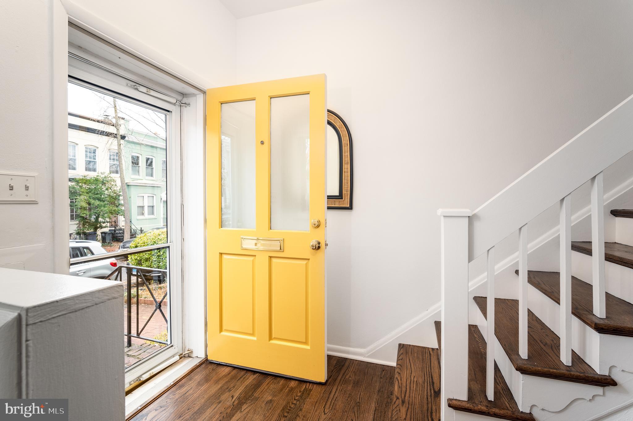 130 Duddington Place Southeast Washington, DC 20003 - Photo 4 of 27